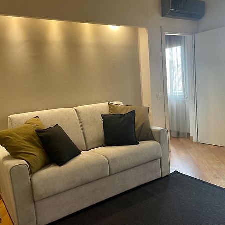 Uffizi Charme Apartment Firenze Bagian luar foto
