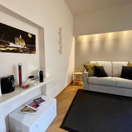 Uffizi Charme Apartment Firenze Bagian luar foto